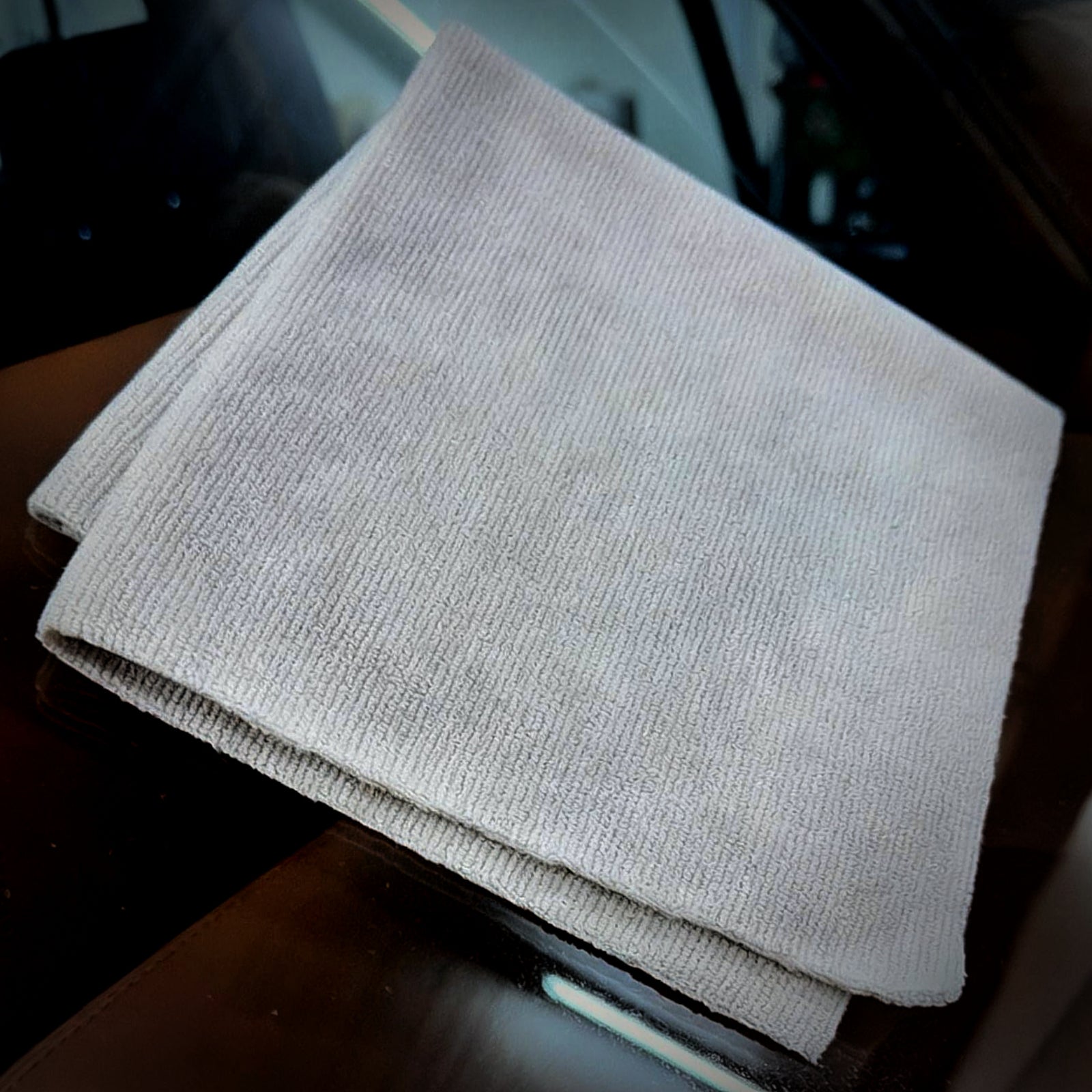 MPC-T01 Maxprotect Care Pearl Microfiber Towel - Polishing Towel 420 GSM 40x40cm